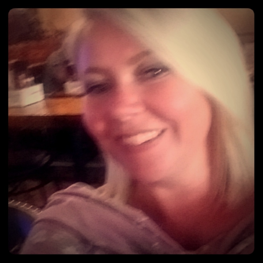 Meet your Posher, Lynnsey
